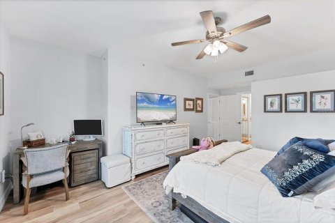 Condo in Bradenton, Florida, 2 bedrooms  № 2142317 - photo 19
