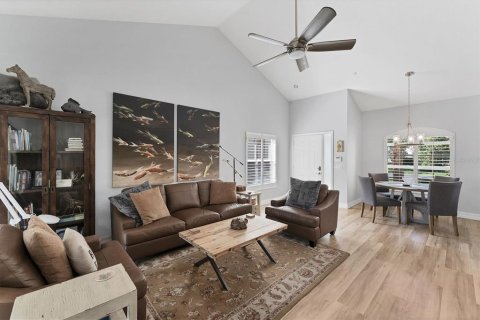 Condo in Bradenton, Florida, 2 bedrooms  № 2142317 - photo 9