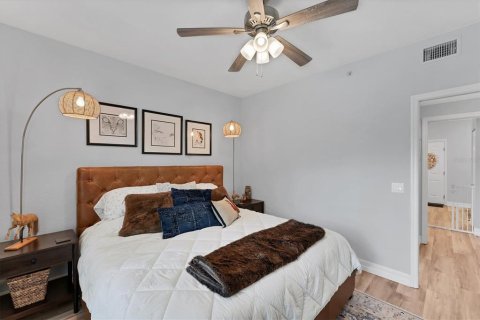 Condo in Bradenton, Florida, 2 bedrooms  № 2142317 - photo 27