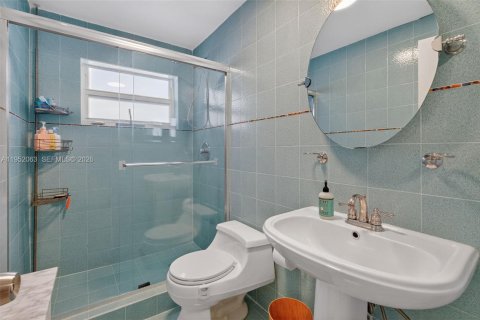 Condominio en venta en Miami Beach, Florida, 2 dormitorios, 122.63 m2 № 2006373 - foto 25