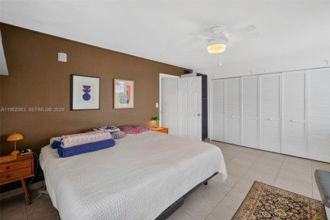 Condominio en venta en Miami Beach, Florida, 2 dormitorios, 122.63 m2 № 2006373 - foto 30