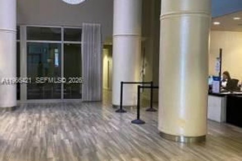 Condo in Miami, Florida № 2081308 - photo 9