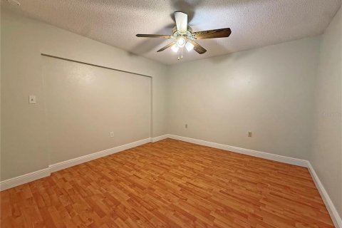 Casa en alquiler en Port Richey, Florida, 3 dormitorios, 133.97 m2 № 1895132 - foto 8