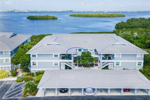 Condo in Bradenton, Florida, 2 bedrooms  № 2393382 - photo 3