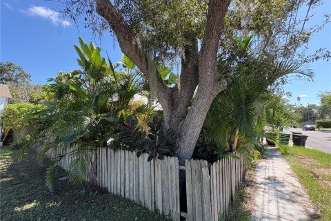 Casa en venta en Clearwater, Florida, 2 dormitorios, 91.79 m2 № 1895082 - foto 24