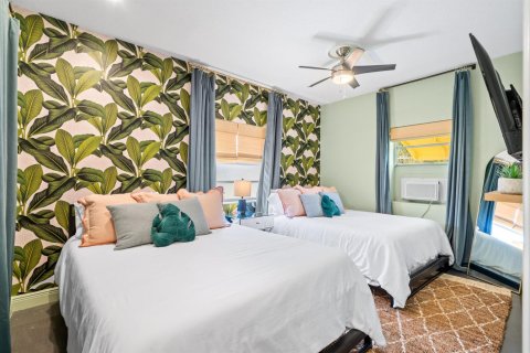 Villa ou maison à vendre à Hallandale Beach, Floride: 3 chambres, 91.97 m2 № 2433939 - photo 14