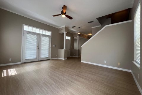 Снять в аренду виллу или дом в Киссимми, Флорида 4 комнаты, 235.41м2, № 1912500 - фото 13