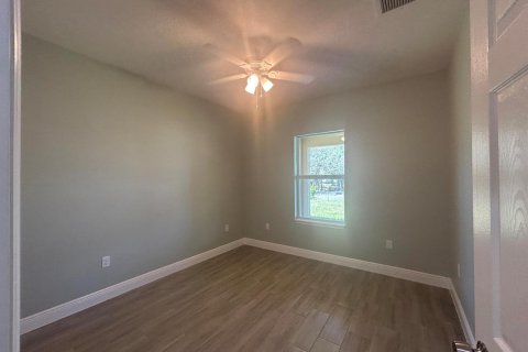 Villa ou maison à vendre à Okeechobee, Floride: 3 chambres, 150.32 m2 № 2085558 - photo 10