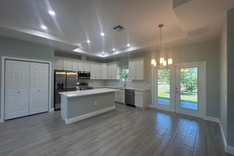 Villa ou maison à vendre à Okeechobee, Floride: 3 chambres, 150.32 m2 № 2085558 - photo 2