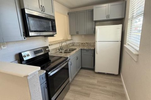 Снять в аренду квартиру в Тампа, Флорида 2 комнаты, 65.96м2, № 1906795 - фото 2