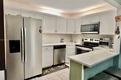 Copropriété à vendre à Greenacres, Floride: 2 chambres, 85.66 m2 № 2045433 - photo 4