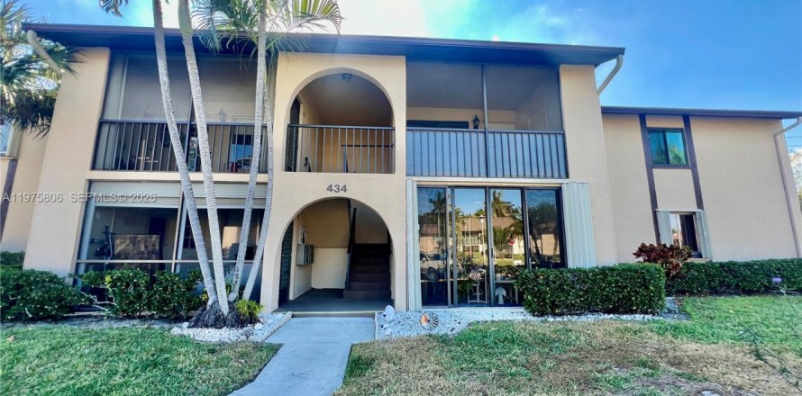 Condo à Greenacres, Floride, 2 chambres  № 2045433