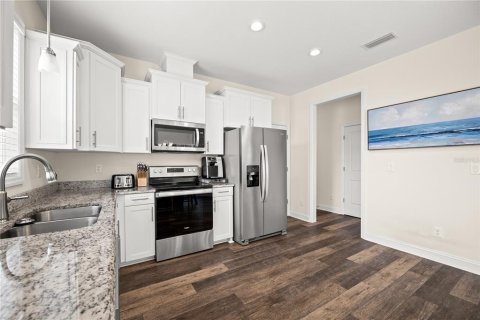 Casa en venta en Green Cove Springs, Florida, 5 dormitorios, 235.97 m2 № 2195775 - foto 20