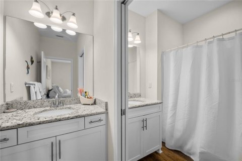Casa en venta en Green Cove Springs, Florida, 5 dormitorios, 235.97 m2 № 2195775 - foto 25