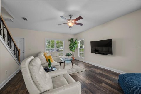 Casa en venta en Green Cove Springs, Florida, 5 dormitorios, 235.97 m2 № 2195775 - foto 14