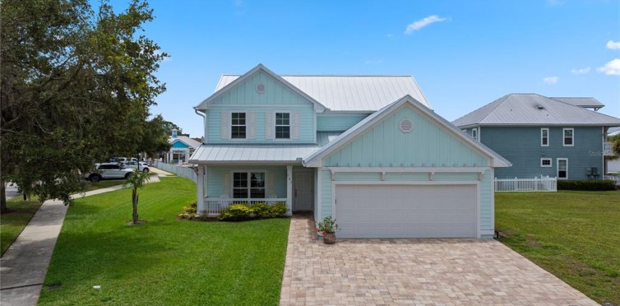 Casa en Green Cove Springs, Florida 5 dormitorios, 235.97 m2 № 2195775