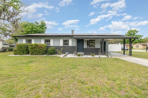 House in Altamonte Springs, Florida 3 bedrooms, 152.17 sq.m. № 1873144 - photo 1