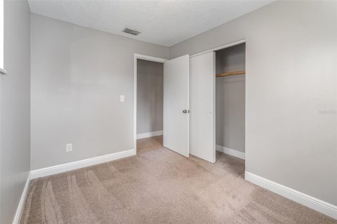 House in Altamonte Springs, Florida 3 bedrooms, 152.17 sq.m. № 1873144 - photo 16