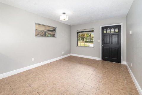 House in Altamonte Springs, Florida 3 bedrooms, 152.17 sq.m. № 1873144 - photo 4
