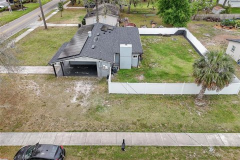 House in Altamonte Springs, Florida 3 bedrooms, 152.17 sq.m. № 1873144 - photo 25