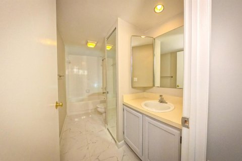 Adosado en venta en Stuart, Florida, 2 dormitorios, 119.66 m2 № 2240555 - foto 25