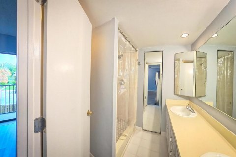 Adosado en venta en Stuart, Florida, 2 dormitorios, 119.66 m2 № 2240555 - foto 28