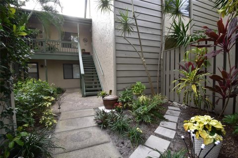 Condominio en alquiler en Sarasota, Florida, 1 dormitorio, 73.3 m2 № 1577252 - foto 2