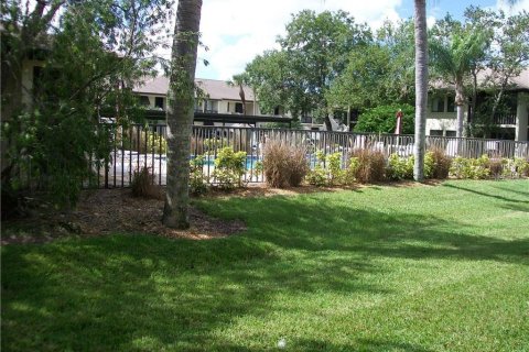 Condo in Sarasota, Florida, 2 bedrooms  № 1885979 - photo 15