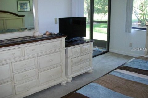 Condo in Sarasota, Florida, 2 bedrooms  № 1885979 - photo 7