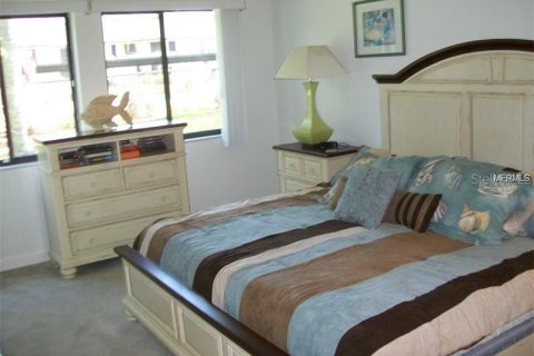 Condo in Sarasota, Florida, 2 bedrooms  № 1885979 - photo 6