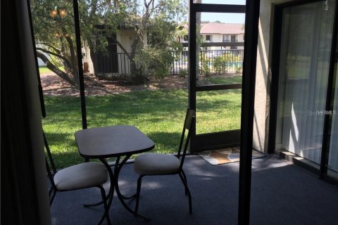 Condo in Sarasota, Florida, 2 bedrooms  № 1885979 - photo 13