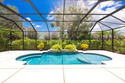 Casa en venta en Port St. Lucie, Florida, 3 dormitorios, 167.13 m2 № 2185410 - foto 2