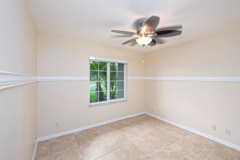 Casa en venta en Port St. Lucie, Florida, 3 dormitorios, 167.13 m2 № 2185410 - foto 23