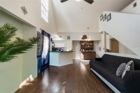 Condo in Orlando, Florida, 1 bedroom  № 2258800 - photo 4