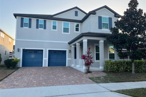 Casa en Windermere, Florida 4 dormitorios, 230.77 m2 № 2200289