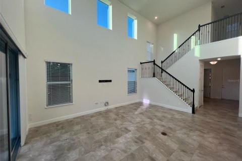 Casa en alquiler en Windermere, Florida, 4 dormitorios, 230.77 m2 № 2200289 - foto 6