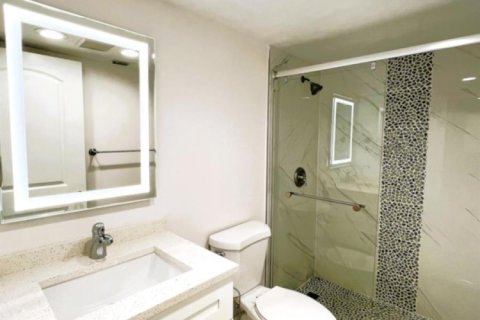 Condo in Coconut Creek, Florida, 2 bedrooms № 2250090 - photo 7