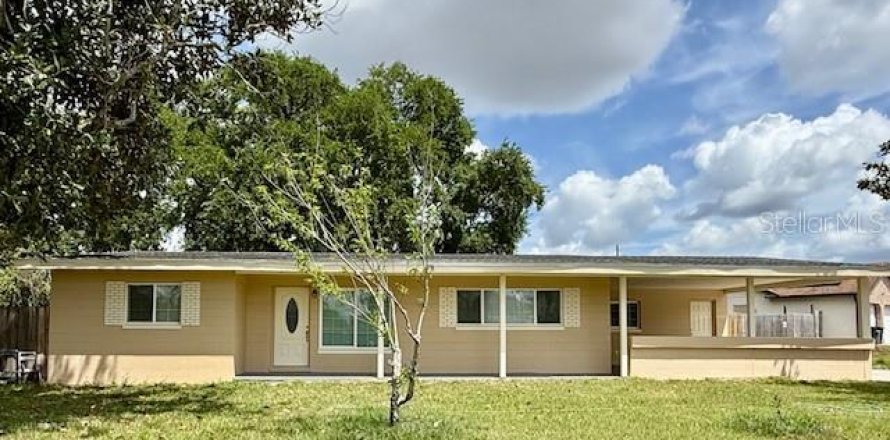 Villa ou maison à Apopka, Floride 3 chambres, 137.77 m2 № 2113217