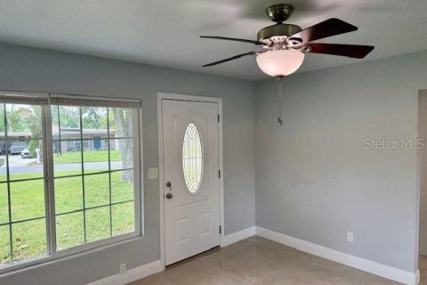 Villa ou maison à louer à Apopka, Floride: 3 chambres, 137.77 m2 № 2113217 - photo 9