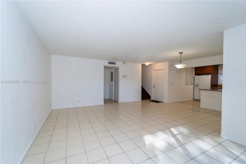 Adosado en alquiler en Coconut Creek, Florida, 2 dormitorios, 99.22 m2 № 1999286 - foto 15