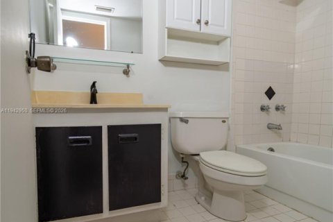 Adosado en alquiler en Coconut Creek, Florida, 2 dormitorios, 99.22 m2 № 1999286 - foto 30