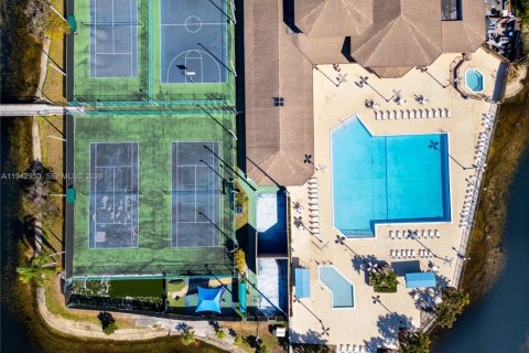 Adosado en alquiler en Coconut Creek, Florida, 2 dormitorios, 99.22 m2 № 1999286 - foto 8