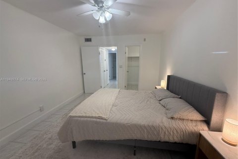 Купить кондоминиум в Холливуд, Флорида 1 спальня, 65.96м2, № 2022230 - фото 5