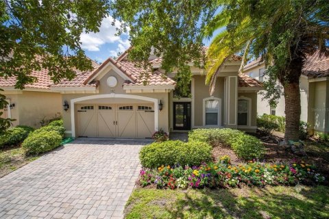 House in Orlando, Florida 4 bedrooms, 254.55 sq.m. № 2394159 - photo 3
