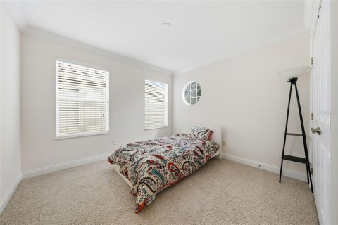 House in Orlando, Florida 4 bedrooms, 254.55 sq.m. № 2394159 - photo 28