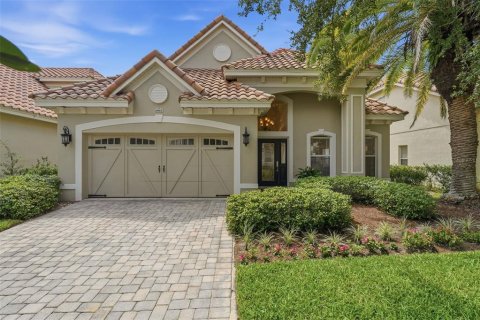 House in Orlando, Florida 4 bedrooms, 254.55 sq.m. № 2394159 - photo 2