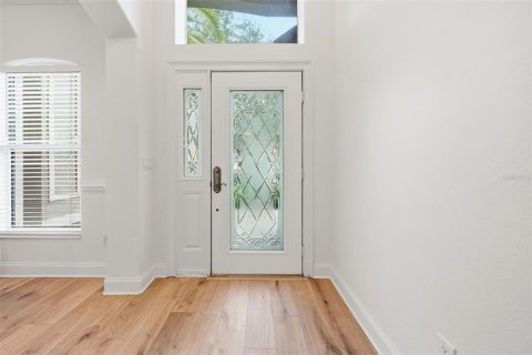 House in Orlando, Florida 4 bedrooms, 254.55 sq.m. № 2394159 - photo 6