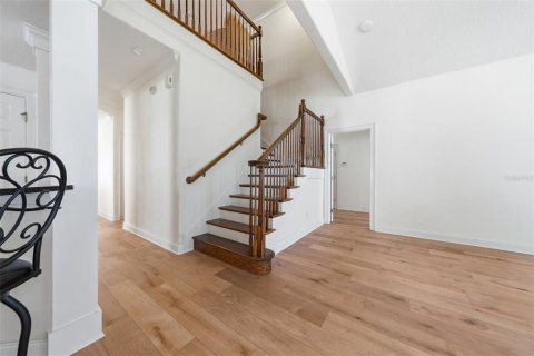 House in Orlando, Florida 4 bedrooms, 254.55 sq.m. № 2394159 - photo 17