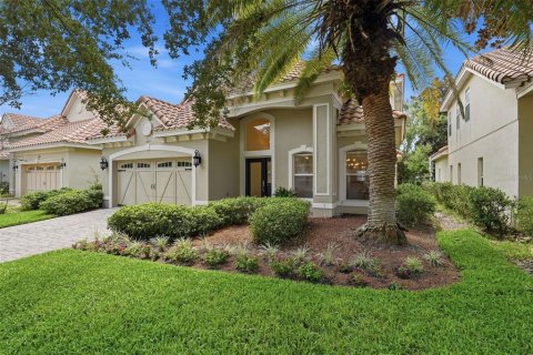 House in Orlando, Florida 4 bedrooms, 254.55 sq.m. № 2394159 - photo 4