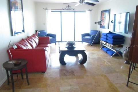 Copropriété à louer à Redington Beach, Floride: 2 chambres, 127.74 m2 № 251536 - photo 8